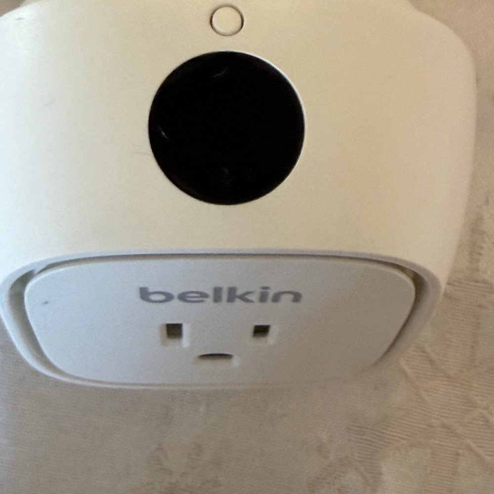 BELKIN WeMo Switch Wi-Fi Smart Plug (6) & WeMo Insight Plug Android IPhone - Picture 8 of 11